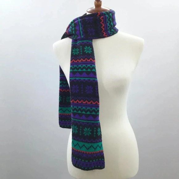 Reversible Christmas Scarf Scandinavian Nordic Vibes Snowflake Winter Fair Isles - Picture 3 of 12